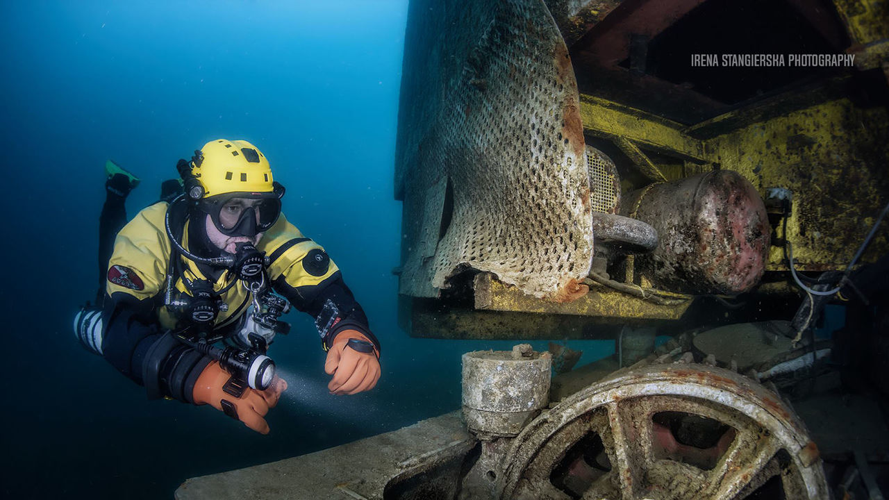 洞穴潛水照明，水下探險（xiǎn）燈，分體式潛水（shuǐ）電筒 