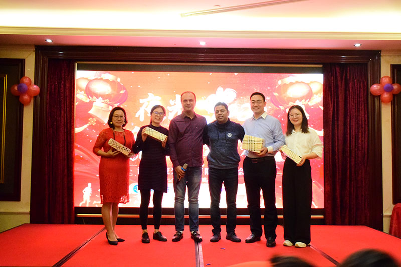 OrcaTorch草莓视频官网 2020迎新晚會