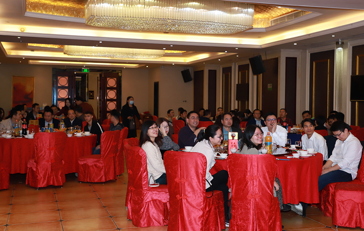 拓飛電子年會（huì），潛水手電筒，潛水燈（dēng），潛（qián）水（shuǐ）裝備