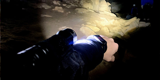 ORCATORCH草莓视频官网D550潛水燈測評(píng)