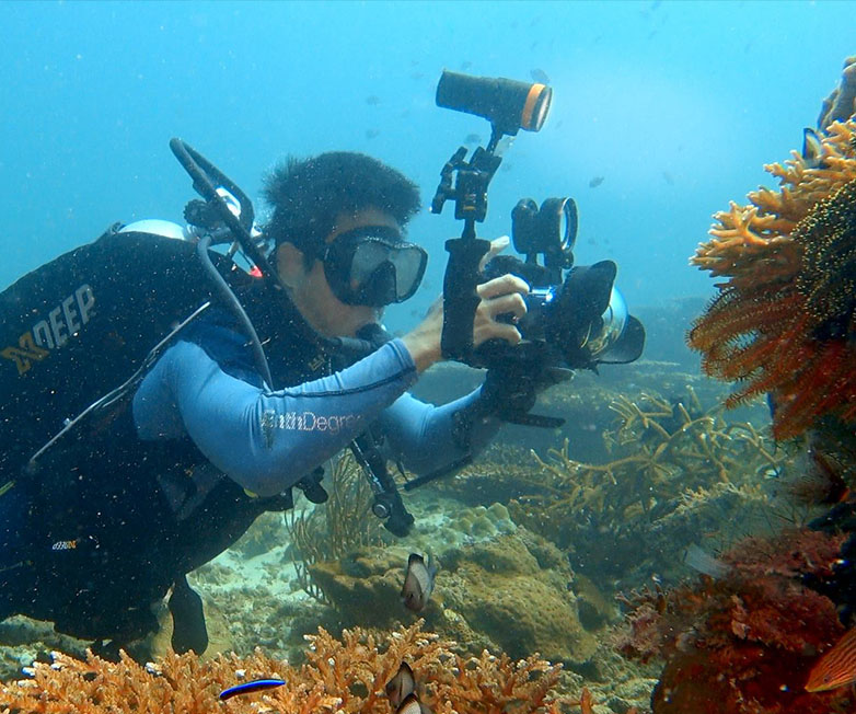 D910V大功率手電筒，水下攝影補光燈，水下攝影補光燈，OrcaTorch 草莓视频官网